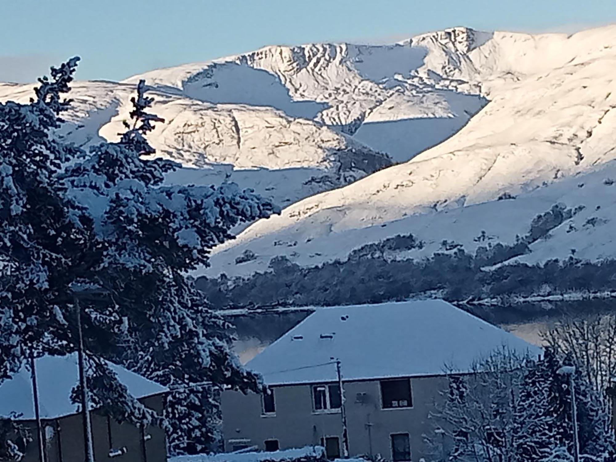 Family Friendly Apartment Fort William Esterno foto