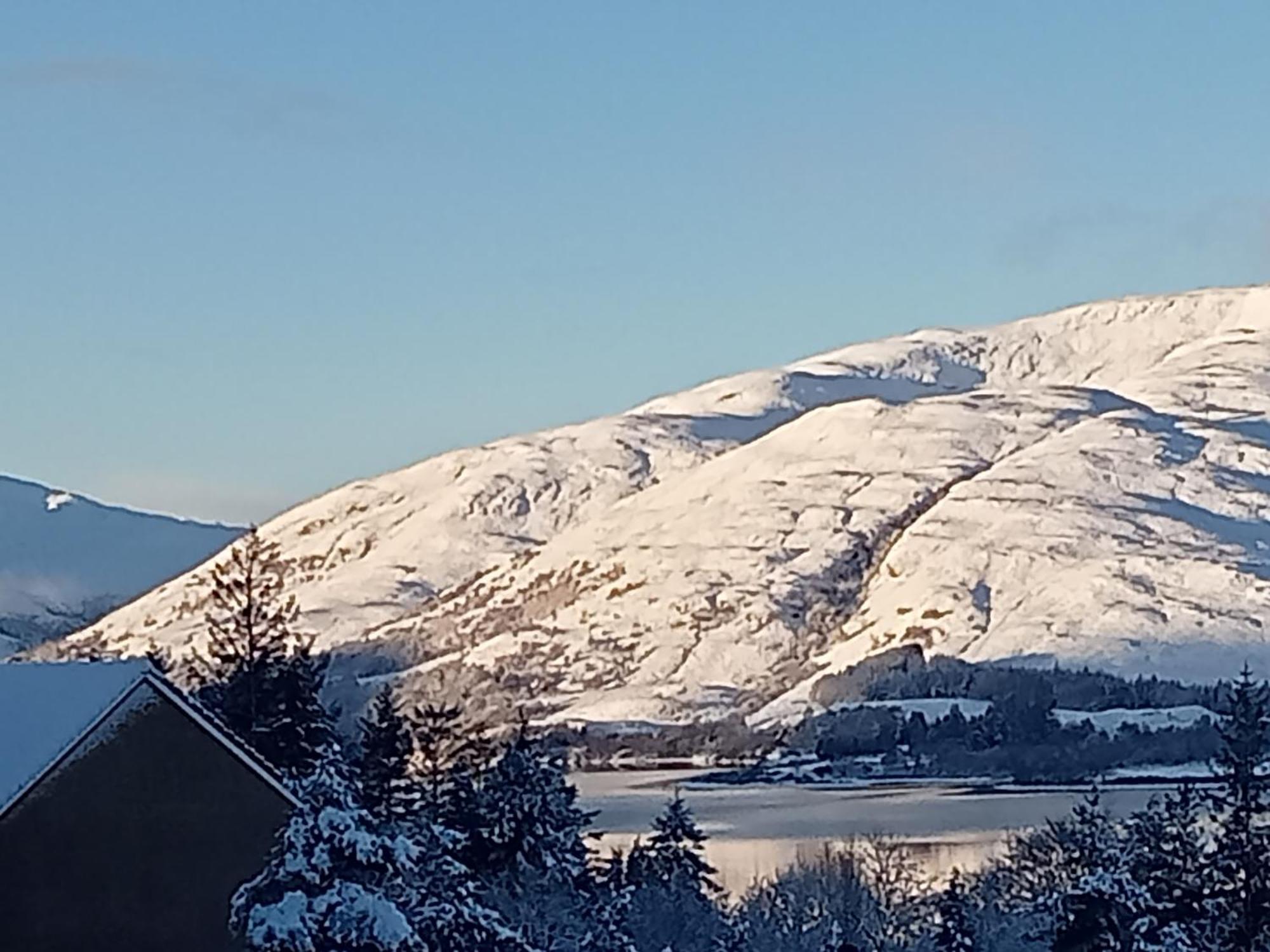 Family Friendly Apartment Fort William Esterno foto